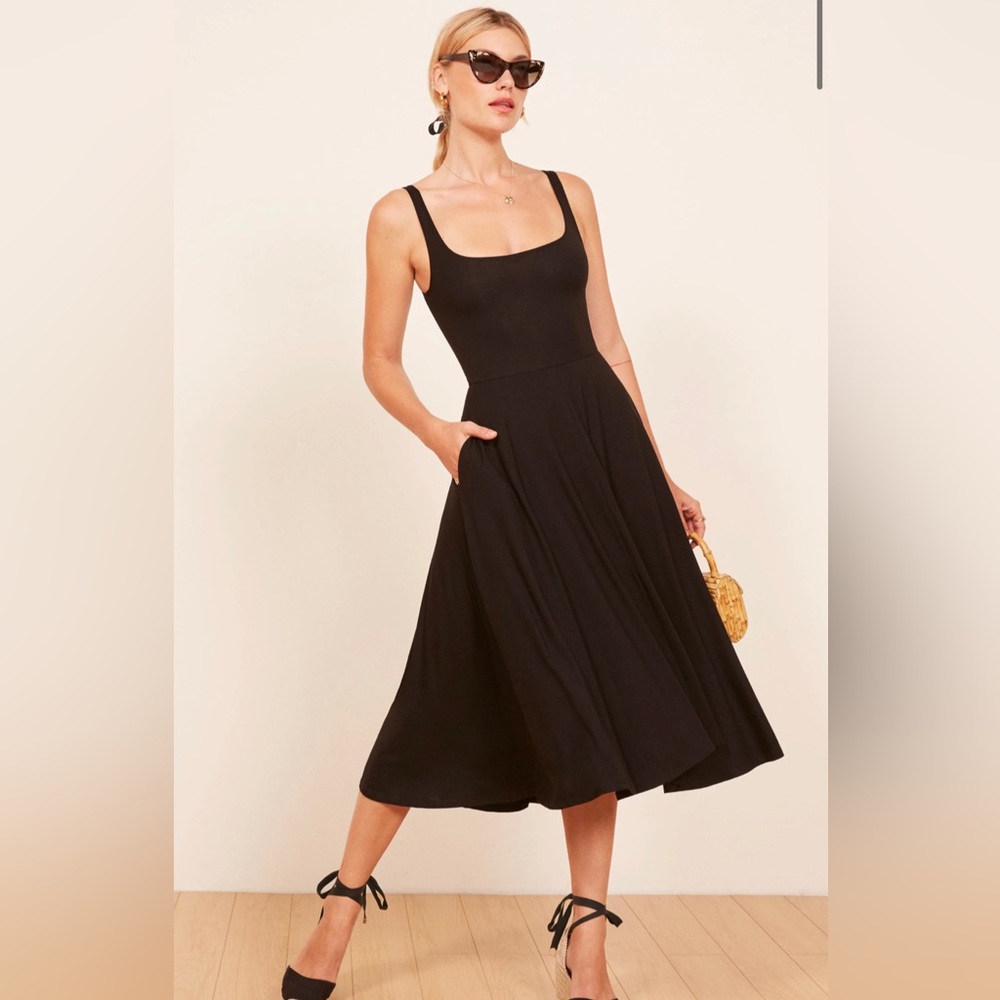 Reformation Rou Dress in black size x small.